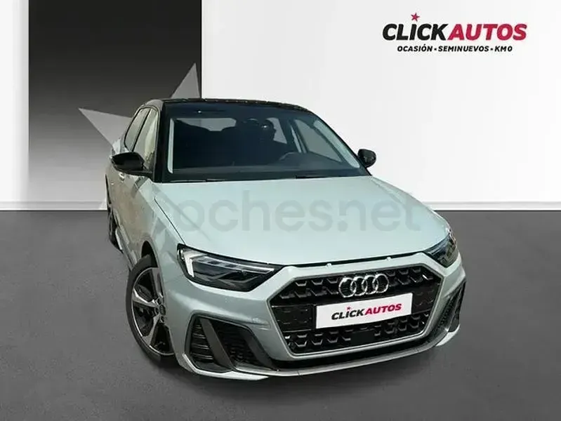 Usado Audi A1 Sportback Comfort 116 CV (85 kW) 2025 Gris / plata Utilitario