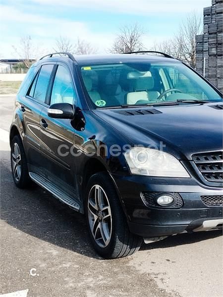 Usado Mercedes ML280 190 CV (139 kW) 2006 Negro SUV
