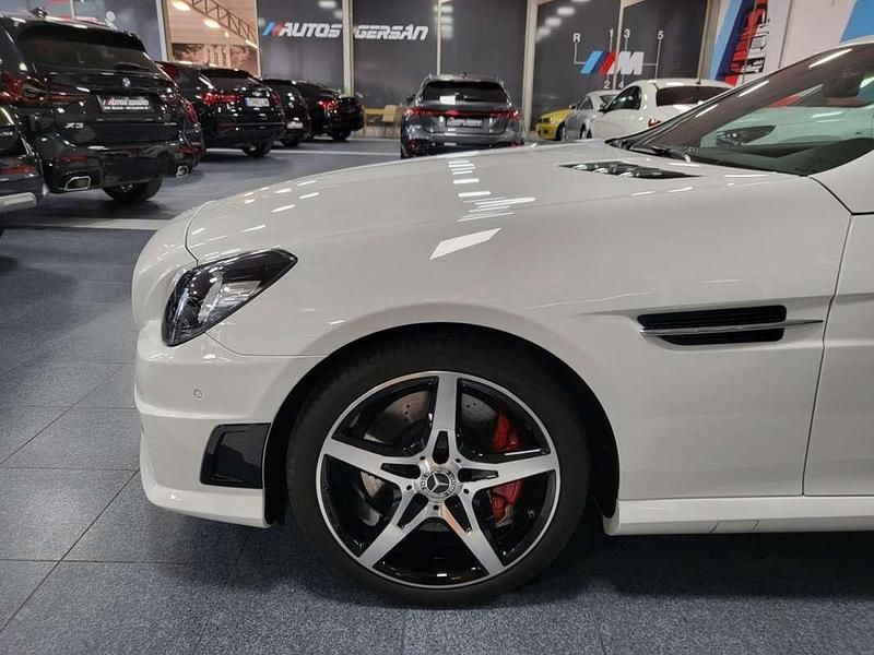Usado Mercedes SLK200 184 CV (135 kW) 2015 Blanco Descapotable