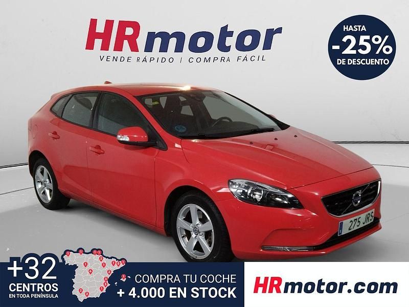 Usado Volvo V40 Kinetic 120 CV (88 kW) 2016 Rojo Berlina