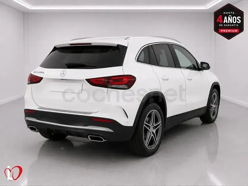 Usado Mercedes GLA250 218 CV (160 kW) 2022 Blanco SUV
