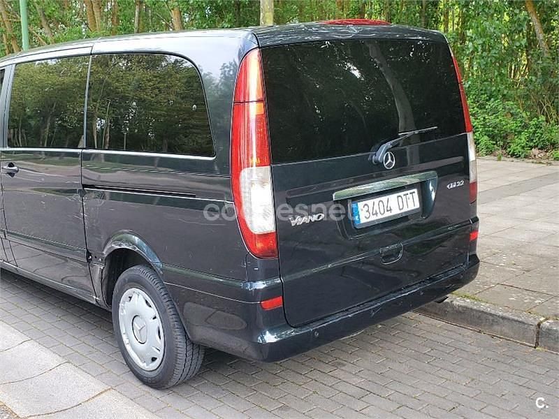 Usado Mercedes Viano 150 CV (110 kW) 2005 Negro Monovolumen