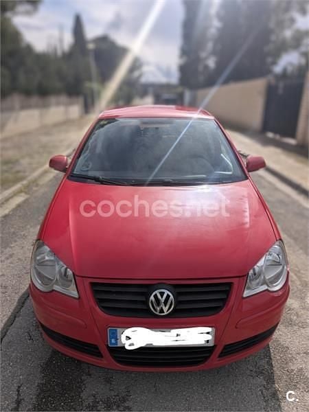 Usado VW Polo Advance 80 CV (58 kW) 2008 Rojo Utilitario