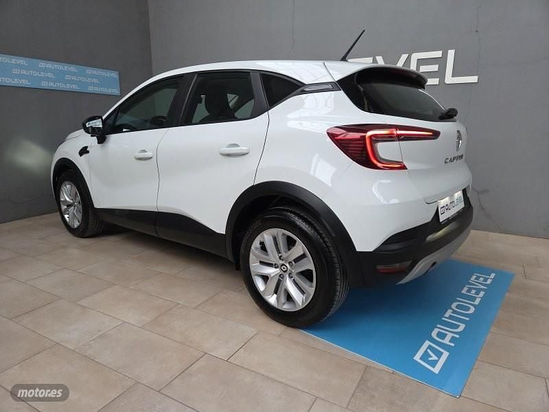 Usado Renault Captur Intens 90 CV (66 kW) 2021 Blanco SUV