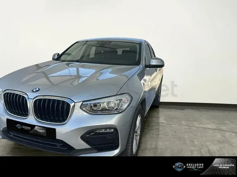 Usado BMW X4 Comfort Edition 190 CV (139 kW) 2021 Gris / plata SUV
