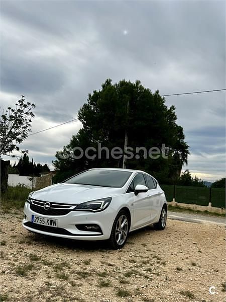 Blanco Usado 2019 Opel Astra Berlina | 11.000 € (Buen precio) - Imagen 1/4