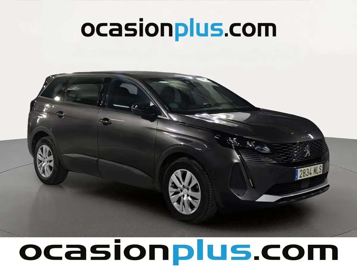 Usado Peugeot 5008 Active 131 CV (96 kW) 2023 Gris SUV