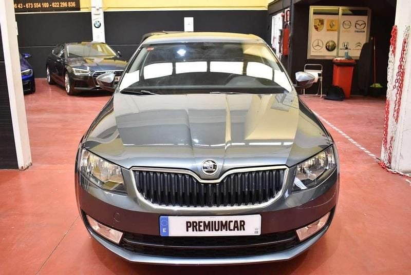 Brugt Skoda Octavia Ambition 110 HK (80 kW) 2017 Sølv Hatchback