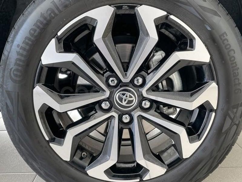 Usado Toyota Yaris Cross Active 116 CV (85 kW) 2022 Blanco SUV