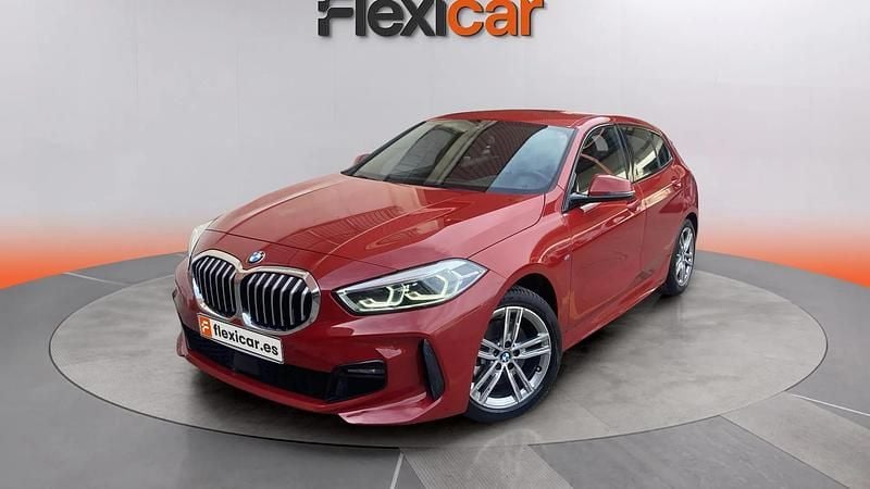 Usado BMW 118 136 CV (100 kW) 2023 Rojo Utilitario