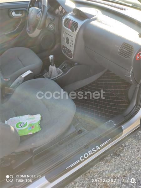 Gris / plata Usado 2004 Opel Corsa Enjoy Berlina | 1600 € (Super precio) - Imagen 1/4