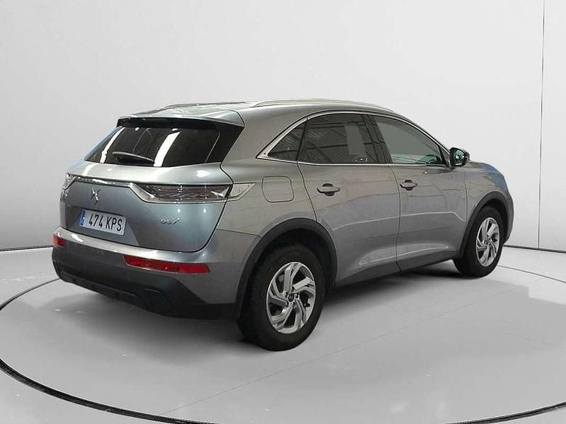 Usado DS Automobiles DS7 Crossback Be Chic 130 CV (95 kW) 2018 Gris SUV