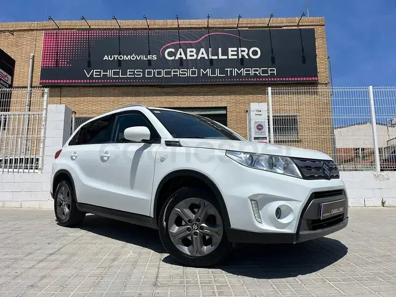 Usado Suzuki Vitara GL 120 CV (88 kW) 2016 Blanco SUV
