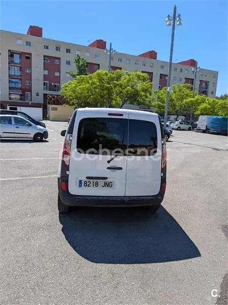 Usado Renault Kangoo SE 90 CV (66 kW) 2016 Blanco Monovolumen