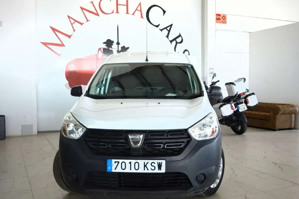 Occasion Dacia Dokker Essentiel 102 PK (75 kW) 2019 Wit MPV