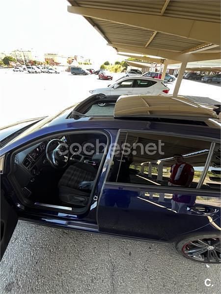 Azul Usado 2019 VW Golf VII GTI Berlina | 25.500 € (Un poco caro) - Imagen 1/4