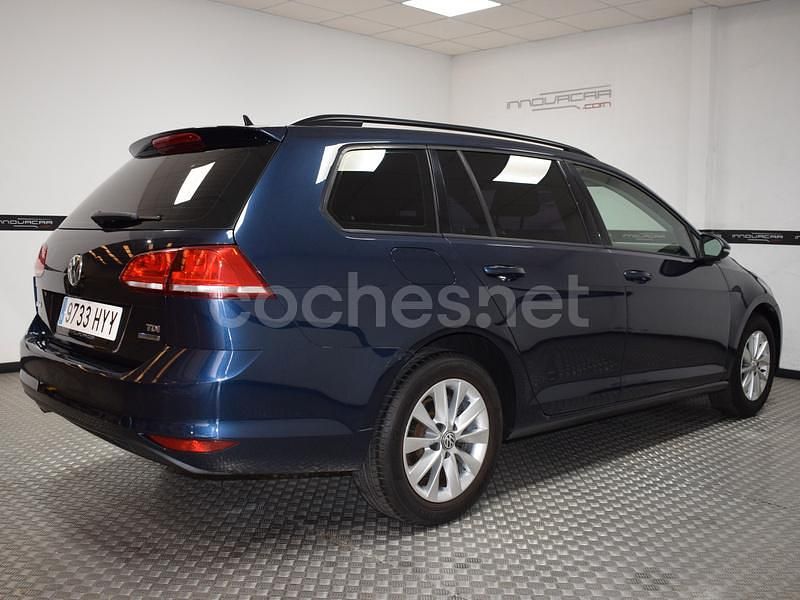 Usado VW Golf VII Advance 105 CV (77 kW) 2014 Azul Familiar