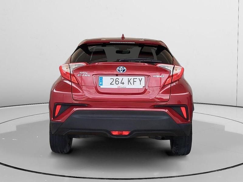 Usado Toyota C-HR Active 122 CV (89 kW) 2017 Rojo SUV