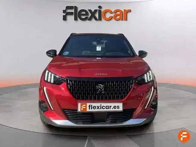 Usado Peugeot 2008 GT 155 CV (114 kW) 2021 Rojo SUV