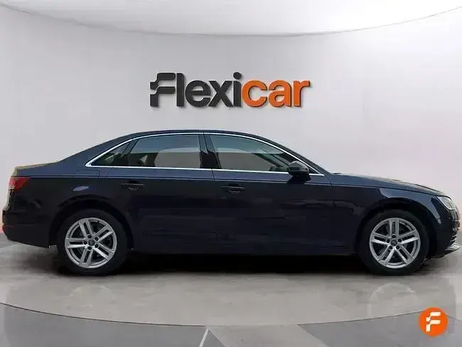 Usado Audi A4 150 CV (110 kW) 2017 Negro Berlina