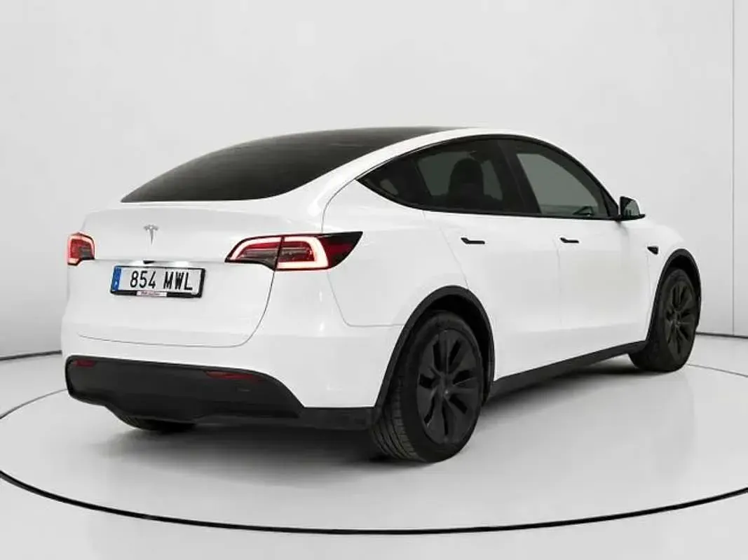 Usado Tesla Model Y 258 kW (351 CV) 2024 Blanco SUV
