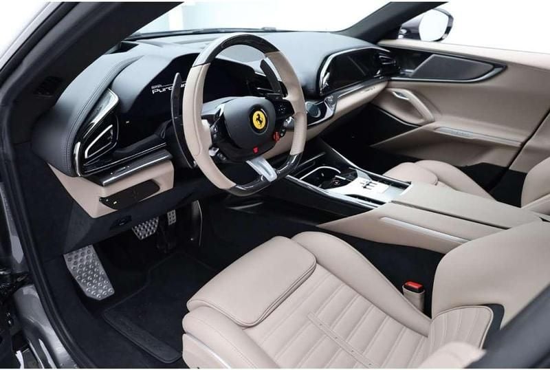 Gris Usado 2023 Ferrari Purosangue SUV | 620.000 € - Imagen 1/3