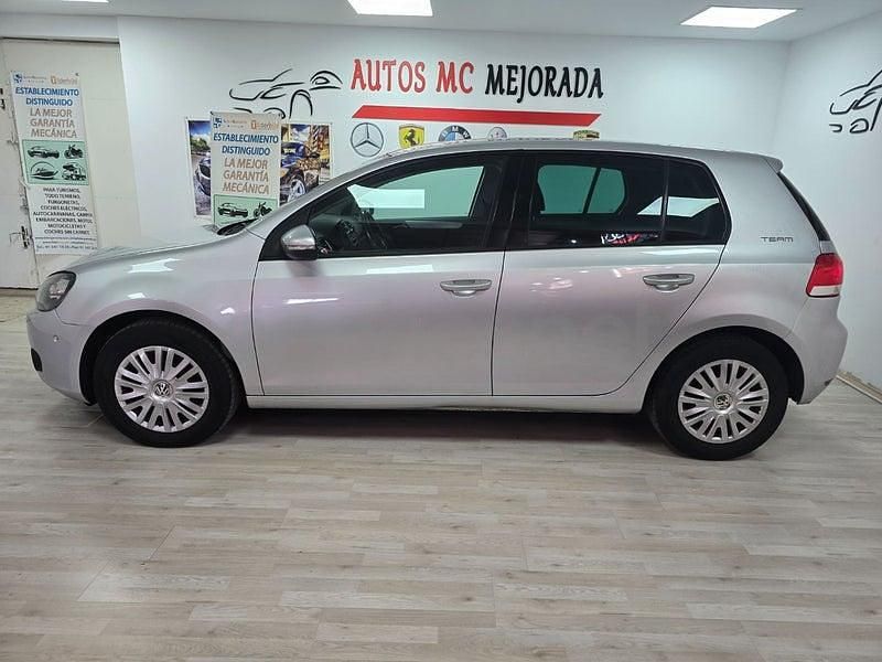 Usado VW Golf VI Advance 105 CV (77 kW) 2011 Gris / plata Utilitario