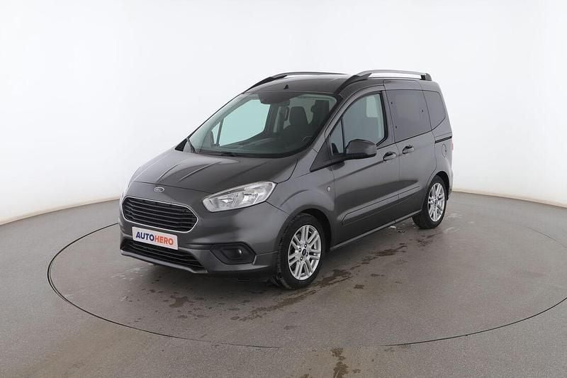 Gris Usado 2018 Ford Tourneo Courier Titanium Monovolumen | 12.499 € (Precio justo) - Imagen 1/3