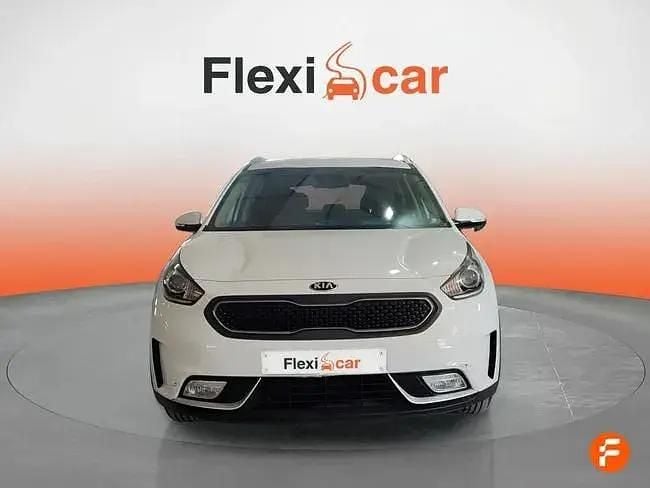 Usado Kia Niro 141 CV (103 kW) 2019 Blanco SUV