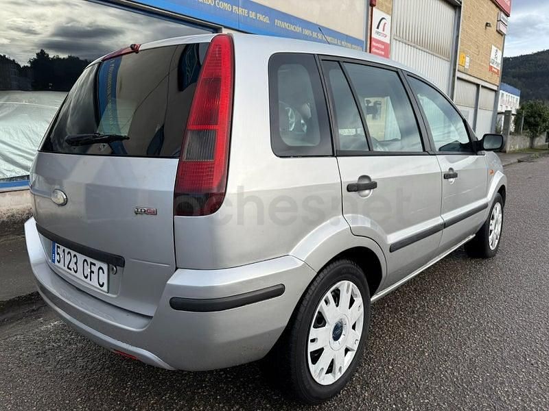Usado Ford Fusion 68 CV (50 kW) 2003 Gris / plata Utilitario