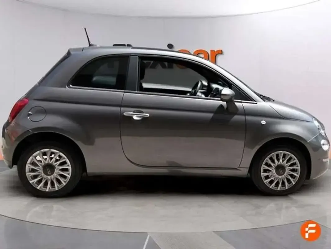 Usado Fiat 500 71 CV (52 kW) 2023 Gris Berlina