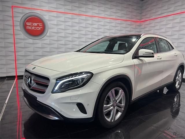 Blanco Usado 2017 Mercedes GLA200 Urban SUV | 19.900 € (Buen precio) - Imagen 1/4