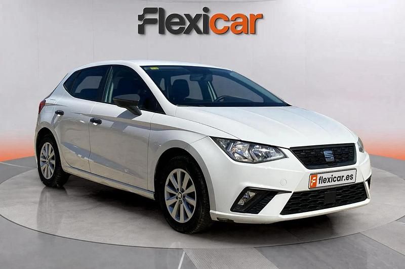 Blanco Usado 2018 Seat Ibiza Reference Berlina | 9490 € (Buen precio) - Imagen 1/4