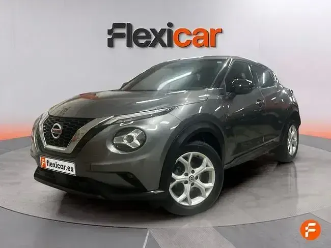 Usado Nissan Juke Acenta 114 CV (83 kW) 2020 Gris SUV