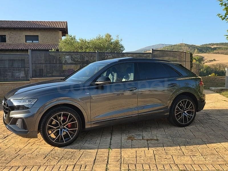 Usado Audi Q8 S-Line 286 HP (210 kW) 2022 Cinzento SUV