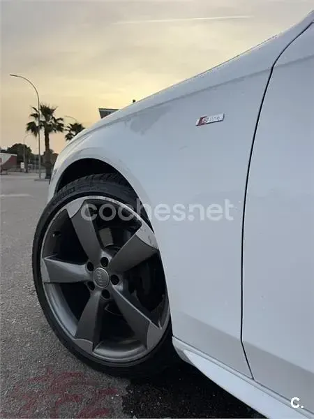 Usado Audi A4 S-Line 245 CV (180 kW) 2013 Blanco Berlina