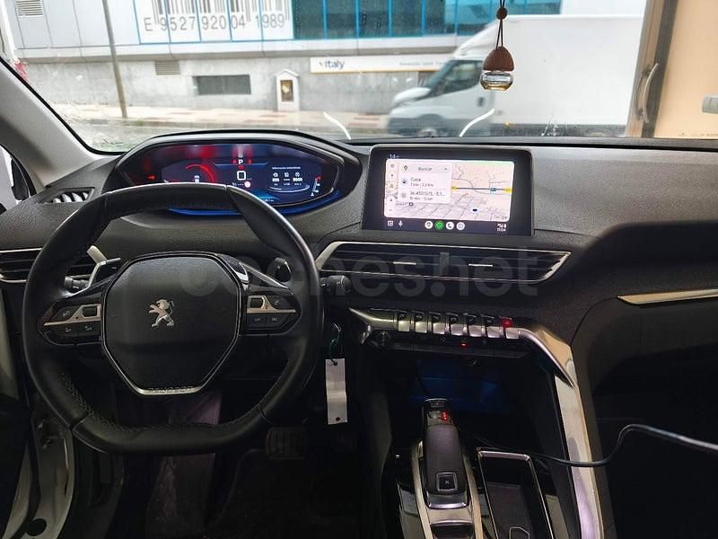 Usado Peugeot 3008 Allure 130 CV (95 kW) 2019 Blanco SUV