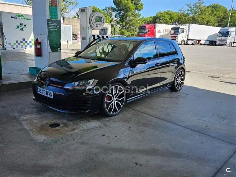 Usado VW Golf VII GTI 230 CV (169 kW) 2016 Negro Berlina