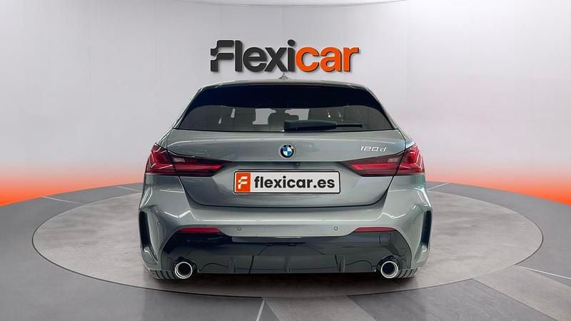Usado BMW 120 190 CV (139 kW) 2023 Gris Utilitario