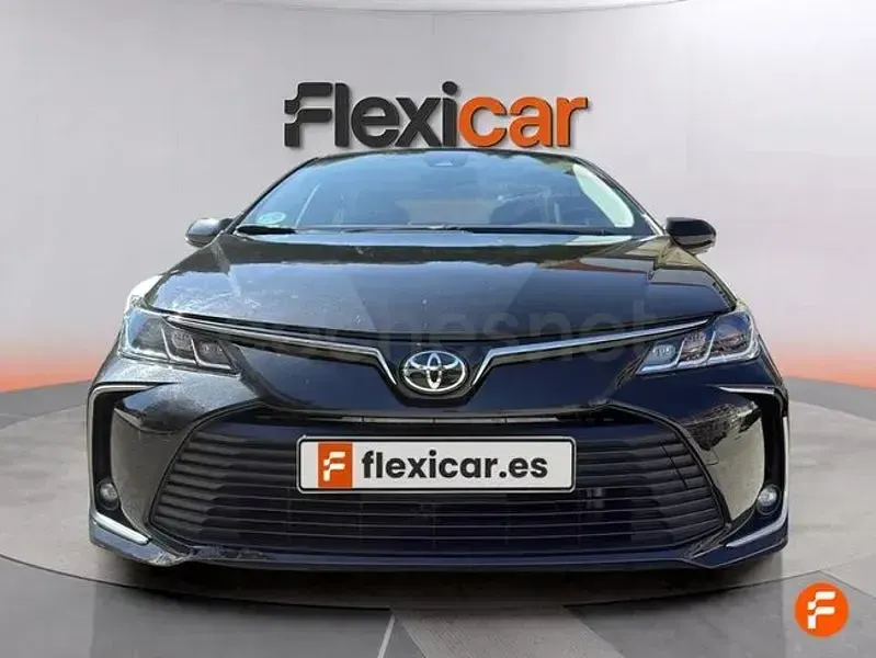 Usado Toyota Corolla Active 140 CV (102 kW) 2023 Negro Berlina