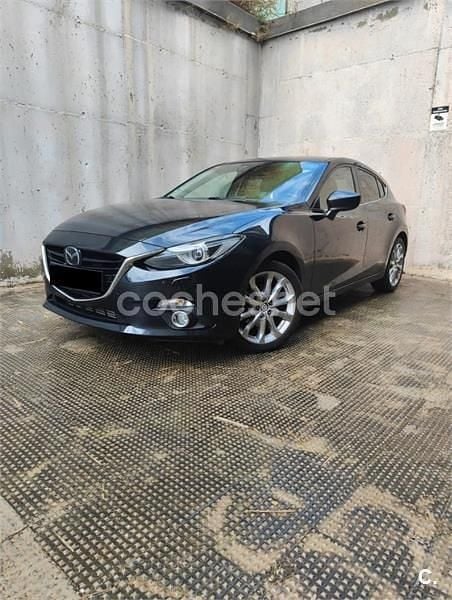 Usado Mazda 3 Luxury 150 CV (110 kW) 2015 Negro Berlina
