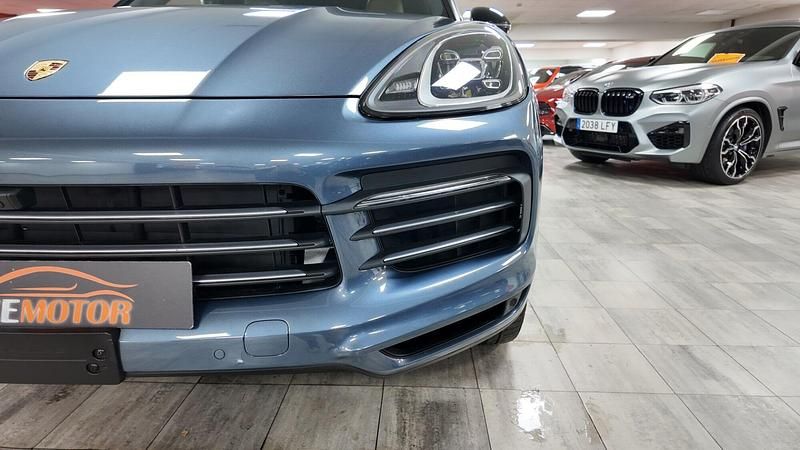 Usado Porsche Cayenne 462 CV (339 kW) 2019 Azul SUV