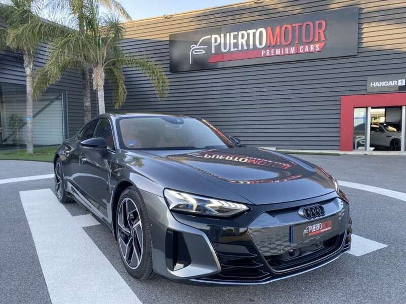 Usado Audi e-tron GT quattro Ambiente 430 kW (585 CV) 2022 Negro Berlina