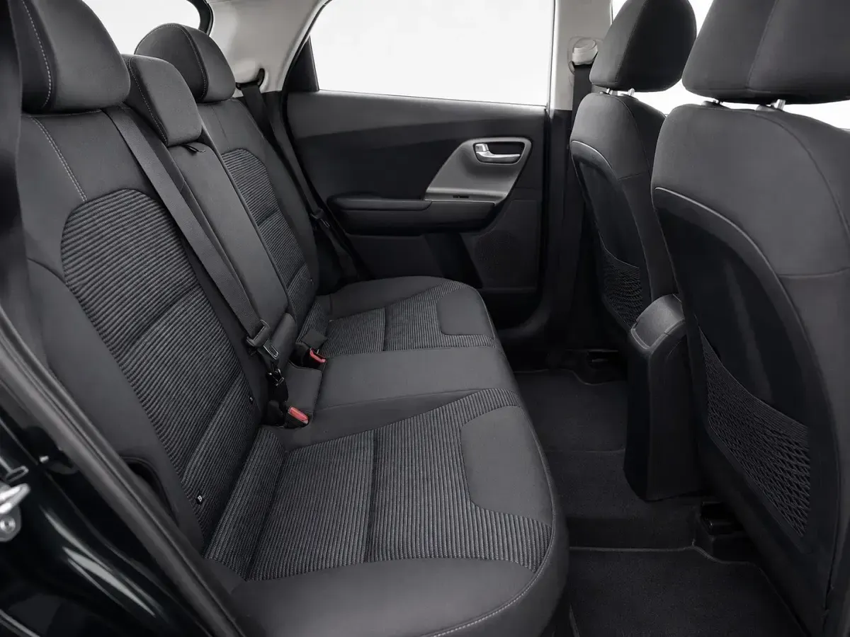 Usado Kia Niro 141 CV (103 kW) 2022 Gris SUV