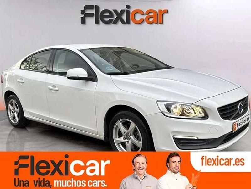Blanco Usado 2016 Volvo S60 Kinetic Berlina | 15.090 € (Buen precio) - Imagen 1/4
