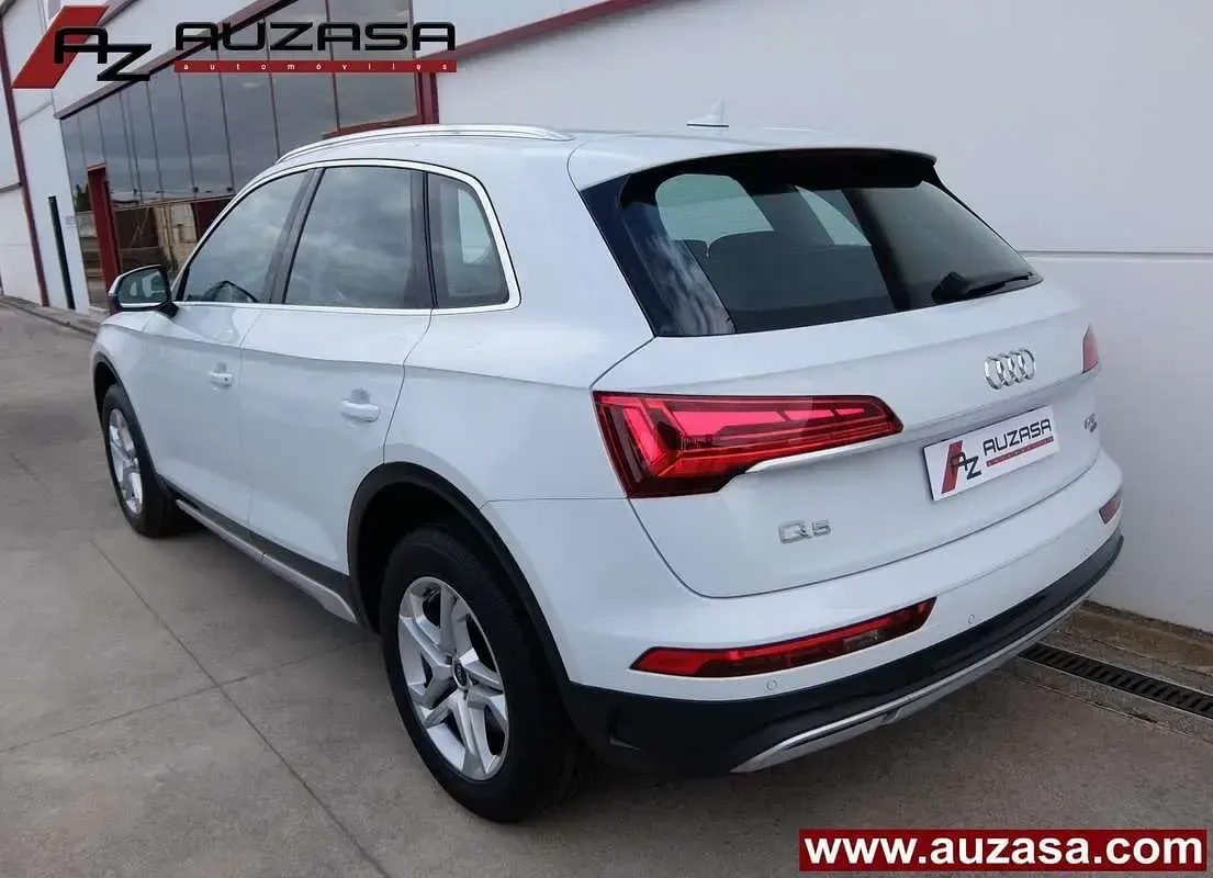 Usado Audi Q5 Advanced 204 CV (150 kW) 2021 Blanco SUV