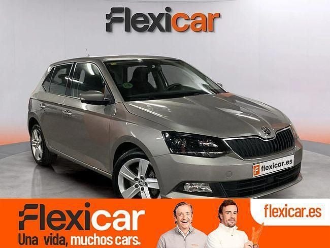 Gris Usado 2018 Skoda Fabia Ambition Utilitario | 11.770 € (Precio justo) - Imagen 1/4