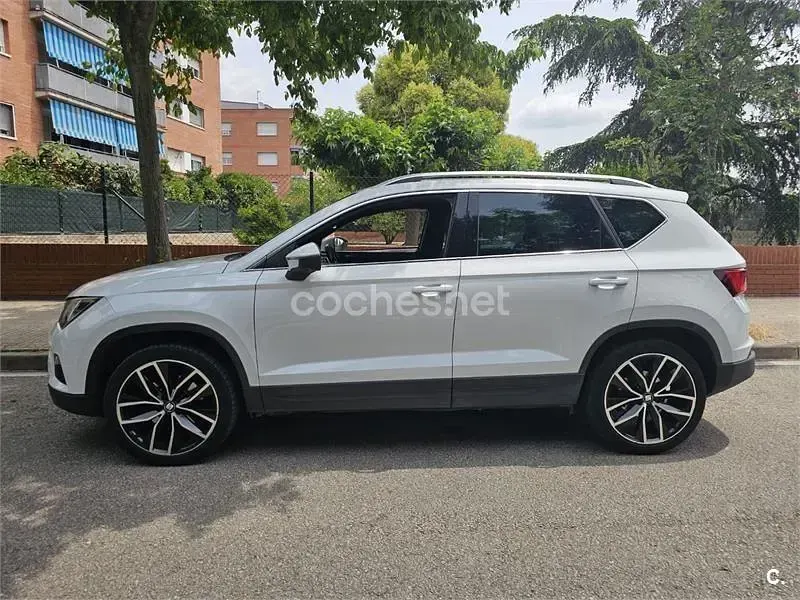 Usado Seat Ateca 4Drive 150 CV (110 kW) 2016 Blanco SUV