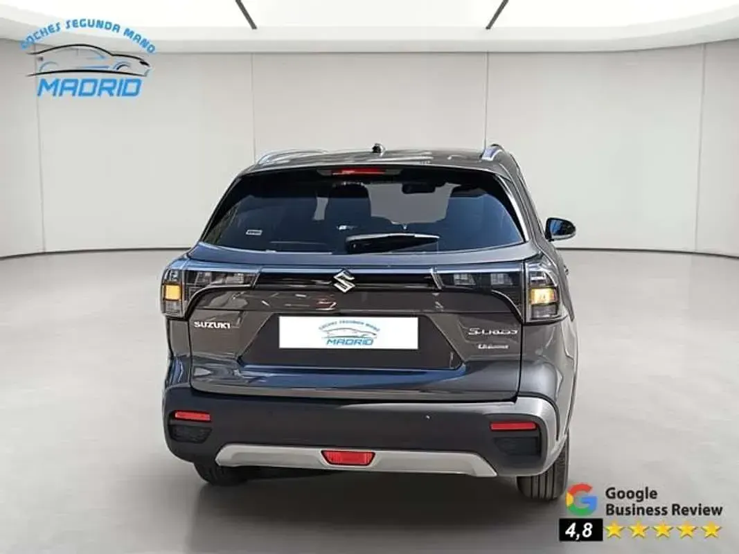 Usado Suzuki SX4 S-Cross Comfort 129 CV (94 kW) 2024 Gris / plata SUV