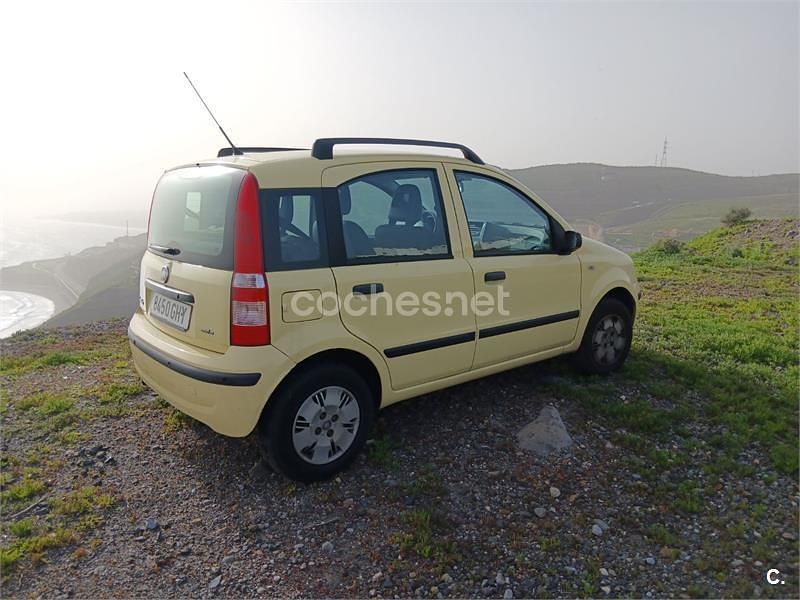 Usado Fiat Panda Dynamic 70 CV (51 kW) 2008 Amarillo Utilitario
